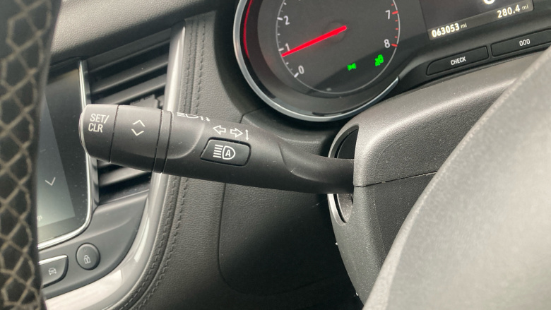 Vauxhall Grandland X 1.2 Turbo Tech Line Nav 5dr Auto [8 Speed] Petrol Hatchback